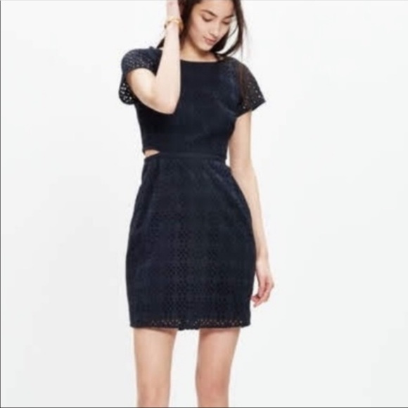 Madewell Dresses & Skirts - Madewell happening black eyelet dress size 10